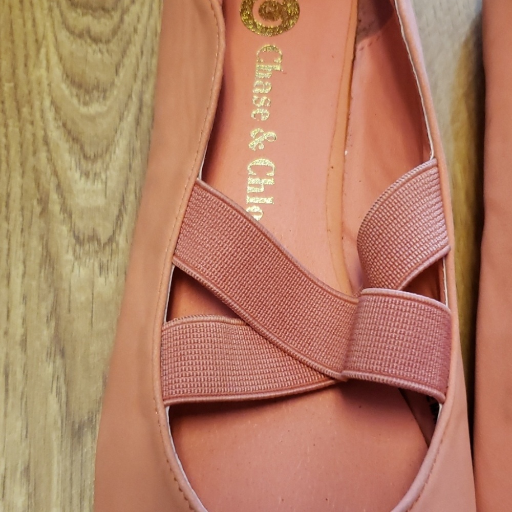 NWOT Chase & Chloe coral ballet flats sz 6 - Picture 2 of 5
